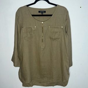 Ellen Tracy Linen Top Size M Tan Color Gold hardwares Roll up Sleeves